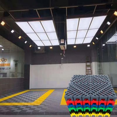 Niet-glijdend geventileerd garage vloertegels 440g PP vloertegels
